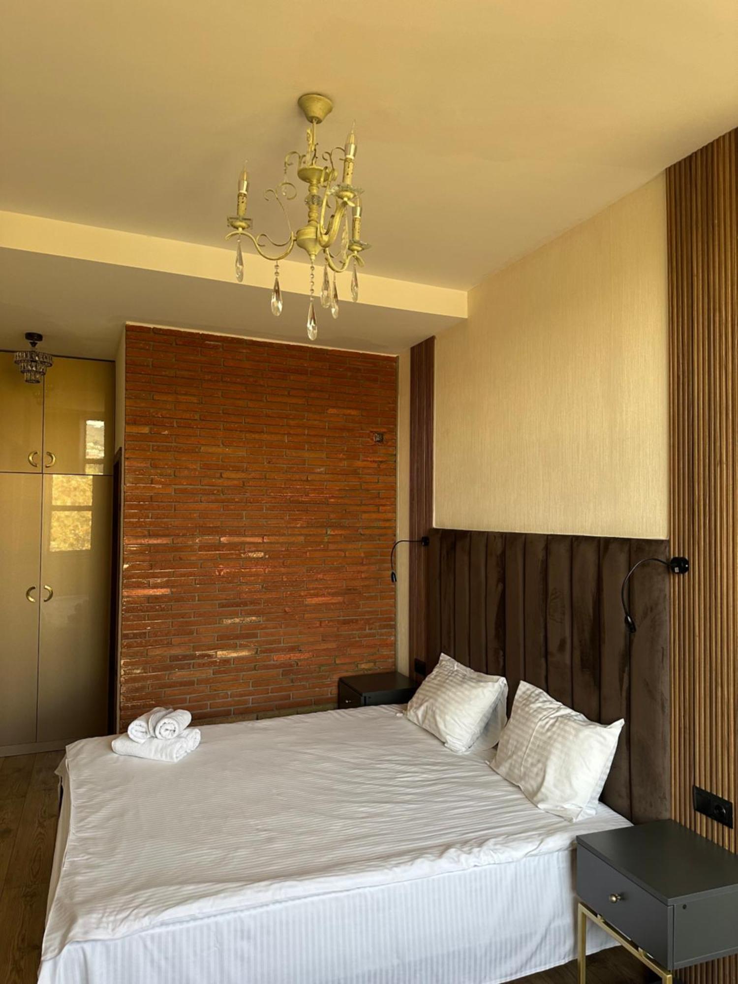Wine Hills Hotell Tbilisi Eksteriør bilde