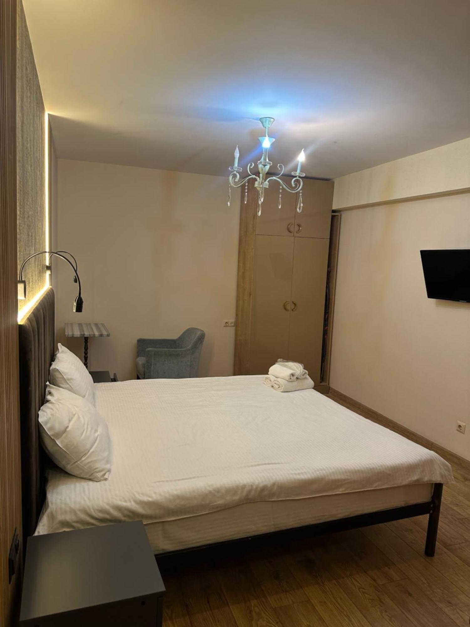 Wine Hills Hotell Tbilisi Eksteriør bilde