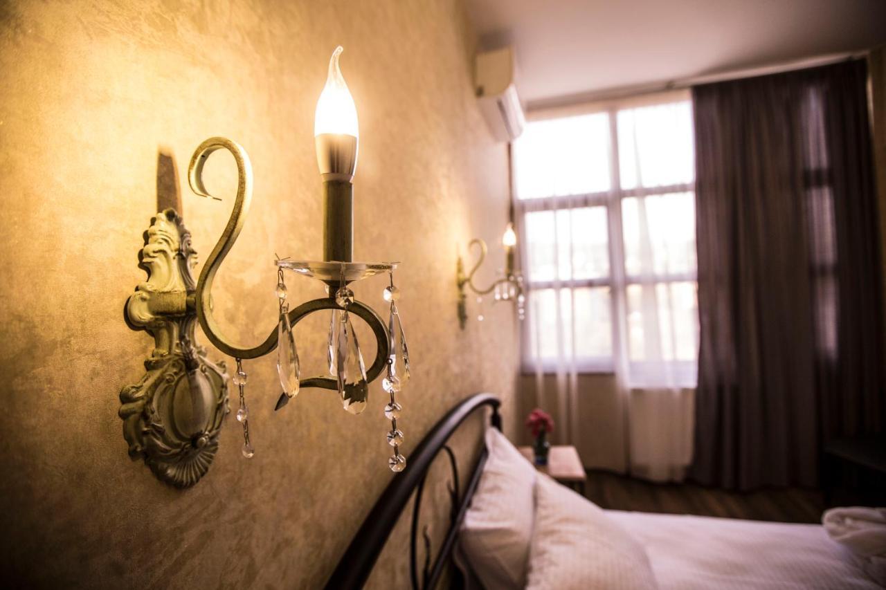 Wine Hills Hotell Tbilisi Eksteriør bilde
