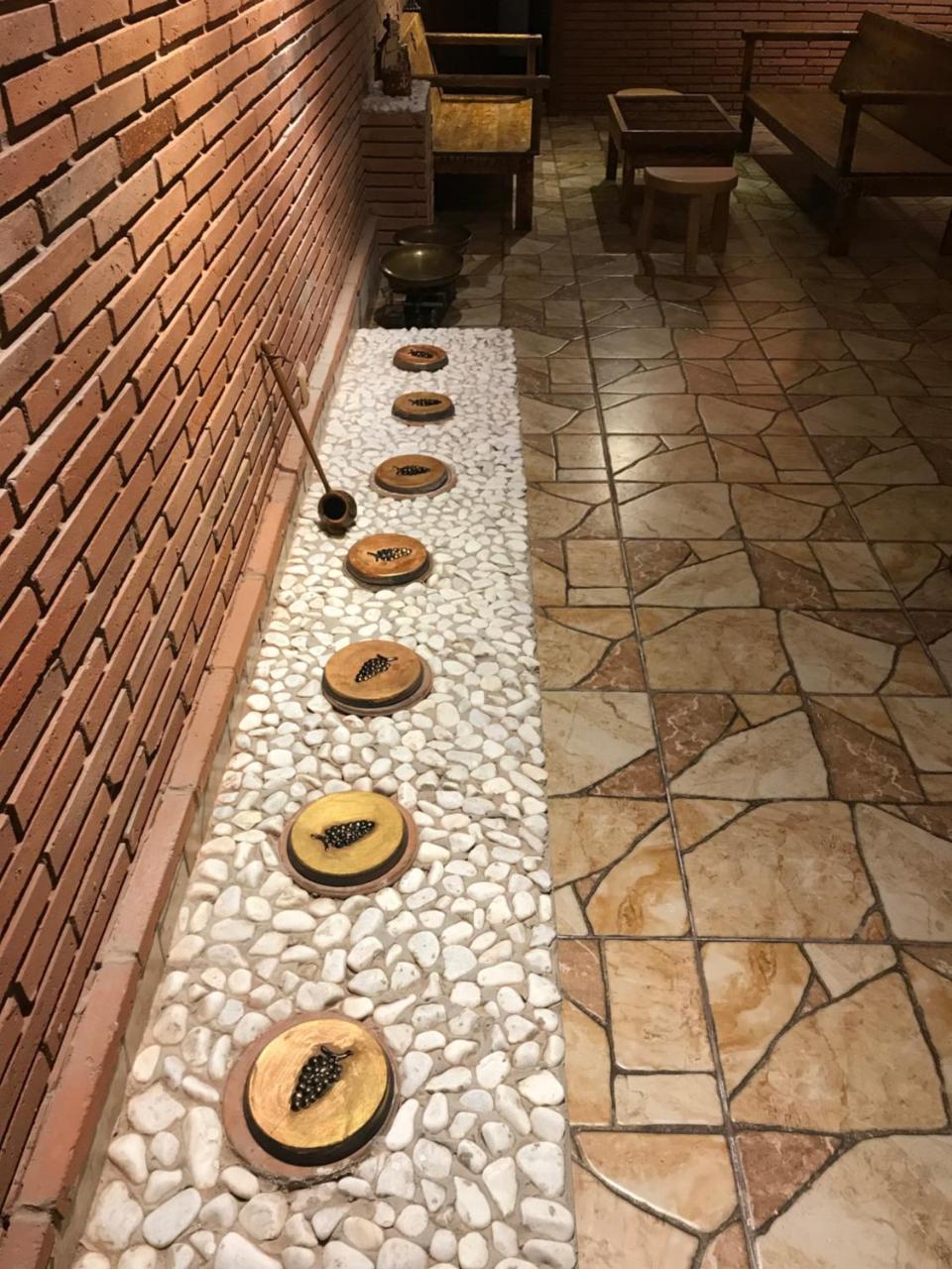 Wine Hills Hotell Tbilisi Eksteriør bilde