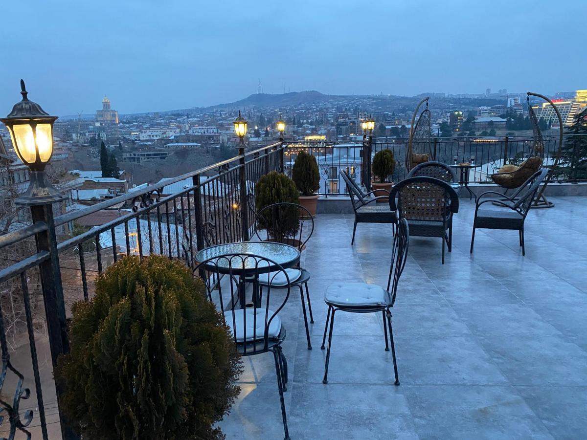 Wine Hills Hotell Tbilisi Eksteriør bilde