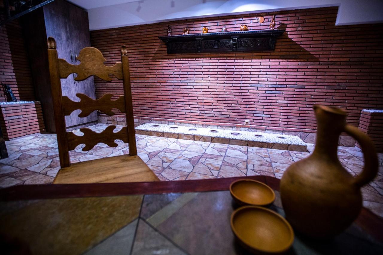 Wine Hills Hotell Tbilisi Eksteriør bilde